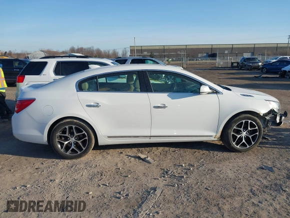 2016 Buick LaCrosse Sport Touring with VIN 1G4G45G33GF199869, listed as a IAAI auction lot 41750970 with 187,791 mi miles. Bid and sale history available at carsss.com. Image 14.
