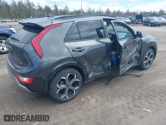 2023 Kia Niro EX with VIN KNDCR3LE3P5044602, listed as a IAAI auction lot 41974352 with 39,200 mi miles. Bid and sale history available at carsss.com. Image 4.
