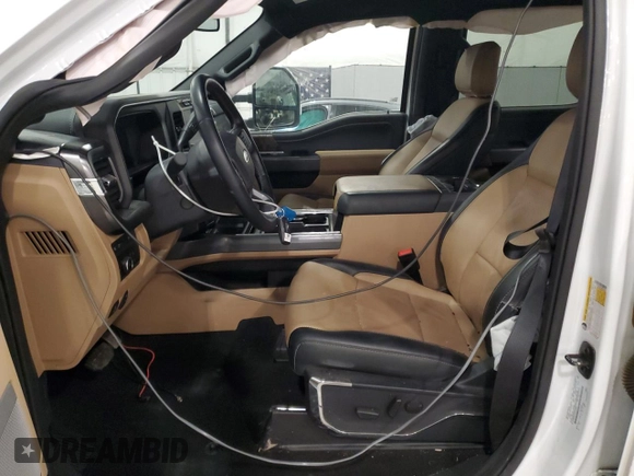 2024 Ford F-350 XL with VIN 1FT8W3BT2REC93958, listed as a Copart auction lot 47363735 with 17,143 mi miles and Salvage Title. Bid and sale history available at DreamBid. Image 7.