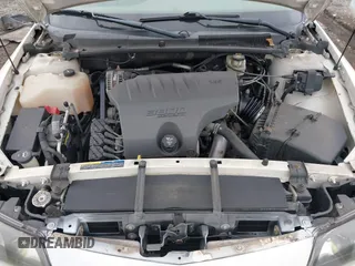 2004 Pontiac Bonneville SLE z VIN 1G2HY52K54U215710, wystawiony jako IAAI lot #41497635 z przebiegiem 123 343 mil mil oraz . Historia ofert i sprzedaży dostępna na DreamBid. Obrazek 10.