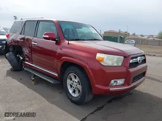 2011 Toyota 4Runner SR5 with VIN JTEZU5JR5B5014743, listed as a IAAI auction lot 41526424 with 248,572 mi miles. Bid and sale history available at carsss.com. Image 1.