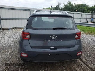 2025 Hyundai Venue SEL with VIN KMHRC8A38SU370321, listed as a Copart auction lot 60707655 with 3,076 mi miles and Clean title. Bid and sale history available at DreamBid. Image 6.