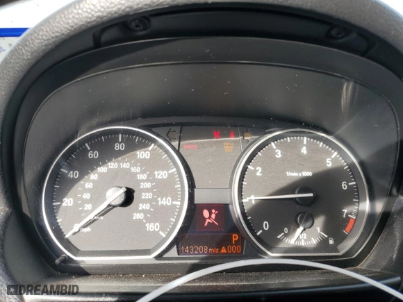 2009 BMW 1 Series 128i SULEV with VIN WBAUP93529VF48915, listed as a Copart auction lot 80310034 with 143,208 mi miles and Salvage Title. Bid and sale history available at carsss.com. Image 9.