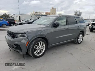 2023 Dodge Durango GT Plus z VIN 1C4RDHDG6PC555304, wystawiony jako Copart lot #45054025 z przebiegiem 63 098 mil mil oraz Czysty tytuł • Clean title. Historia ofert i sprzedaży dostępna na DreamBid. Obrazek 1.