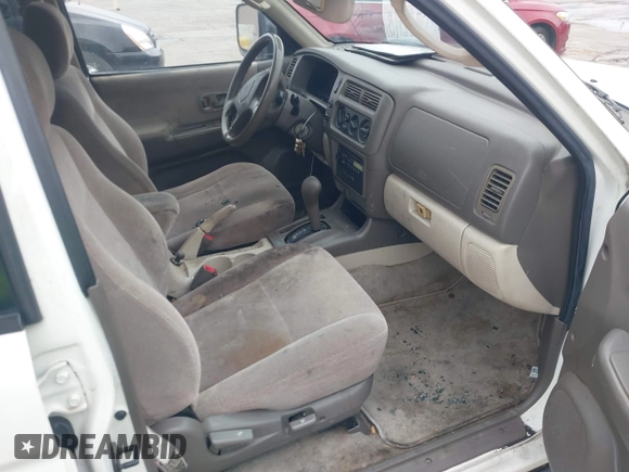 2000 Mitsubishi Montero LS z VIN JA4LS31H0YP021389, wystawiony jako IAAI lot #41443537 z przebiegiem 253 565 mil mil oraz . Historia ofert i sprzedaży dostępna na DreamBid. Obrazek 5.