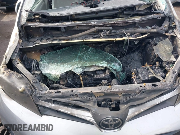 2019 Toyota Sienna LE with VIN 5TDJZ3DC3KS226551, listed as a IAAI auction lot 41495662 with 31,764 mi miles. Bid and sale history available at carsss.com. Image 10.