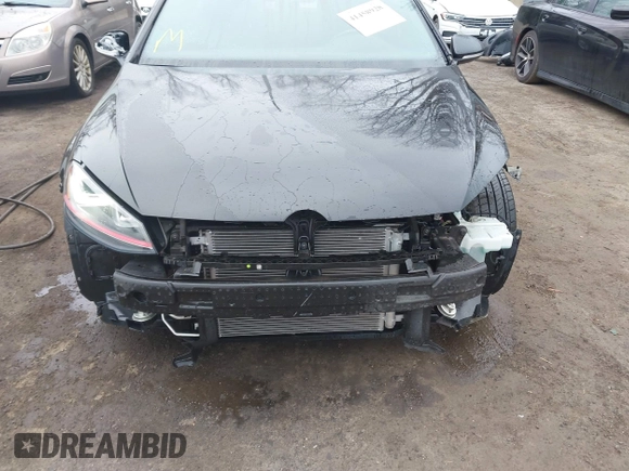 2015 Volkswagen Golf GTI Autobahn with VIN 3VW4T7AU5FM026230, listed as a IAAI auction lot 41458928 with 58,665 mi miles. Bid and sale history available at carsss.com. Image 6.
