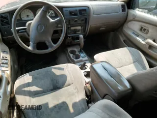 2004 Toyota Tacoma PreRunner z VIN 5TEGN92N54Z408108, wystawiony jako Copart lot #58940905 z przebiegiem 149 466 mil mil oraz Szkoda całkowita • Salvage title. Historia ofert i sprzedaży dostępna na DreamBid. Obrazek 8.