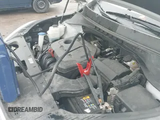 2019 Kia Sorento L with VIN 5XYPG4A34KG569263, listed as a IAAI auction lot 43390806 with 116,537 mi miles and . Bid and sale history available at DreamBid. Image 18.