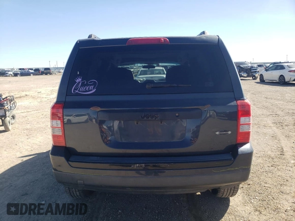 2014 Jeep Patriot Altitude with VIN 1C4NJPBA7ED674454, listed as a Copart auction lot 49783185 with 157,558 mi miles and Salvage Title. Bid and sale history available at DreamBid. Image 6.