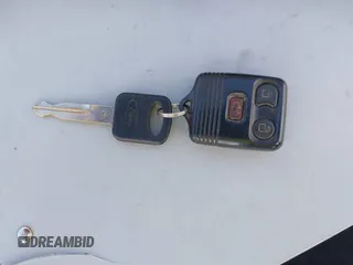 2007 Ford F-250 XL z VIN 1FTSW21P37EA76534, wystawiony jako IAAI lot #42076778 z przebiegiem Nie podano mil oraz . Historia ofert i sprzedaży dostępna na DreamBid. Obrazek 11.
