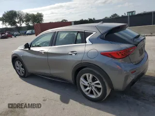 2018 Infiniti QX30 Luxury z VIN SJKCH5CP2JA057398, wystawiony jako Copart lot #54543755 z przebiegiem 99 058 mil mil oraz Tytuł czysty. Historia ofert i sprzedaży dostępna na DreamBid. Obrazek 2.
