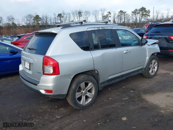 2012 Jeep Compass Latitude with VIN 1C4NJDEB7CD625478, listed as a IAAI auction lot 41368727 with 155,365 mi miles. Bid and sale history available at carsss.com. Image 4.