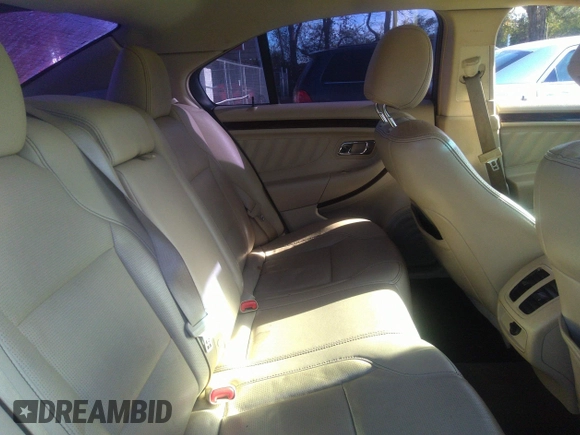 2014 Ford Taurus Limited with VIN 1FAHP2F80EG101504, listed as a IAAI auction lot 40974783 with 177,522 mi miles. Bid and sale history available at carsss.com. Image 8.