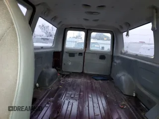 2004 Ford Econoline Passenger XL with VIN 1FMRE11W84HB06796, listed as a Copart auction lot 83033154 with 293,570 mi miles and Salvage Title. Bid and sale history available at DreamBid. Image 10.