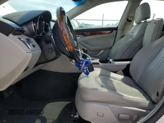 2012 Cadillac CTS Performance z VIN 1G6DM5E36C0157741, wystawiony jako Copart lot #54515235 z przebiegiem 111 283 mil mil oraz Szkoda całkowita • Salvage title. Historia ofert i sprzedaży dostępna na DreamBid. Obrazek 7.