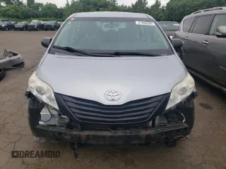 2015 Toyota Sienna L with VIN 5TDZK3DCXFS620092, listed as a Copart auction lot 61606095 with 130,624 mi miles and Salvage title. Bid and sale history available at DreamBid. Image 5.