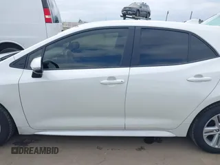 2020 Toyota Corolla Hatchback SE with VIN JTND4RBE3L3077866, listed as a IAAI auction lot 42078596 with 60,153 mi miles. Bid and sale history available at carsss.com. Image 14.