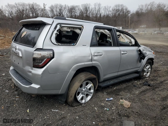 2022 Toyota 4Runner SR5 Premium with VIN JTENU5JR4N6055278, listed as a Copart auction lot 44528505 with 0 mi miles and Non Repairable. Bid and sale history available at carsss.com. Image 3.