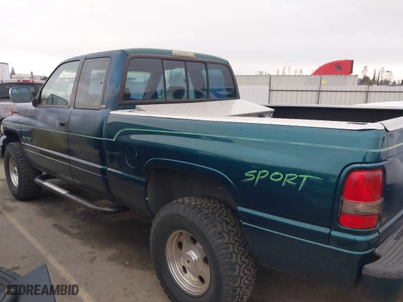 1996 Dodge Ram 1500 with VIN 3B7HF13Y8TG139415, listed as a IAAI auction lot 41494042 with 102,373 mi miles. Bid and sale history available at carsss.com. Image 15.