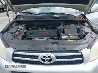 2008 Toyota RAV4 Ltd with VIN JTMZD31V786080588, listed as a IAAI auction lot 42154160 with 207,431 mi miles. Bid and sale history available at carsss.com. Image 10.