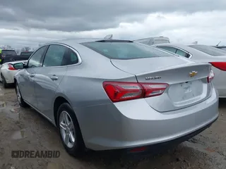 2022 Chevrolet Malibu LT with VIN 1G1ZD5ST7NF172376, listed as a IAAI auction lot 42026091 with 59,512 mi miles and . Bid and sale history available at DreamBid. Image 3.
