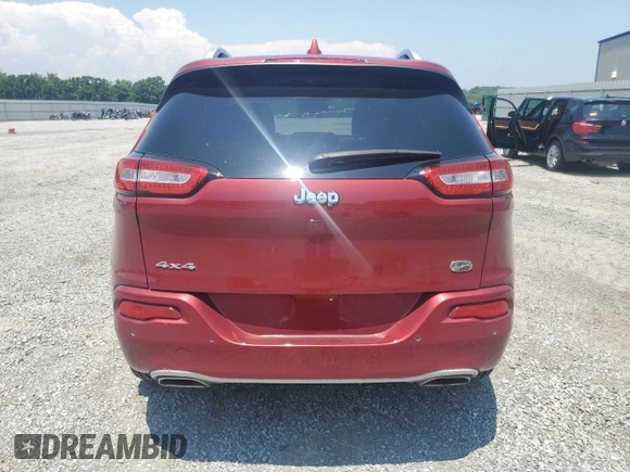 2017 Jeep Cherokee Overland z VIN 1C4PJMJS4HW550975, wystawiony jako Copart lot #61212885 z przebiegiem 60 786 mil mil oraz Szkoda całkowita • Salvage title. Historia ofert i sprzedaży dostępna na DreamBid. Obrazek 6.