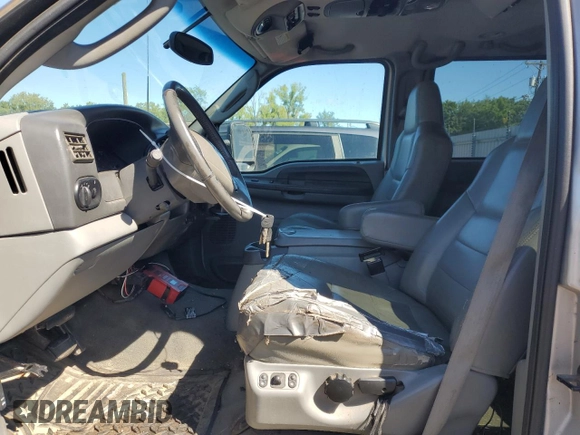 2003 Ford Excursion XLT with VIN 1FMNU41S13EA24506, listed as a Copart auction lot 66883234 with 179,263 mi miles and Clean title. Bid and sale history available at DreamBid. Image 7.