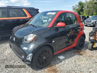 2018 Smart fortwo Pure с VIN WMEFJ9BA9JK312004, выставлен на аукционе Copart как лот 65969015 с пробегом 19 252 миль миль и Чистый • Clean title. История ставок и продаж доступна на DreamBid. Изображение 1.