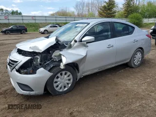 2016 Nissan Versa SV z VIN 3N1CN7APXGL905865, wystawiony jako Copart lot #55337365 z przebiegiem 217 487 mil mil oraz Czysty tytuł • Clean title. Historia ofert i sprzedaży dostępna na DreamBid. Obrazek 1.