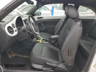 2014 Volkswagen Beetle 2.5L w/Sun with VIN 3VWJP7AT8EM621487, listed as a Copart auction lot 83106354 with 75,381 mi miles and Salvage Title. Bid and sale history available at DreamBid. Image 7.