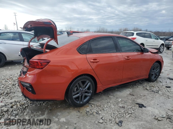 2020 Kia Forte GT-Line with VIN 3KPF34ADXLE207047, listed as a Copart auction lot 46917585 with 33,120 mi miles and Non Repairable. Bid and sale history available at carsss.com. Image 3.