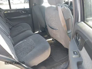 2003 GMC Envoy SLE with VIN 1GKDS13S532176330, listed as a IAAI auction lot 41757554 with 274,878 mi miles. Bid and sale history available at carsss.com. Image 8.
