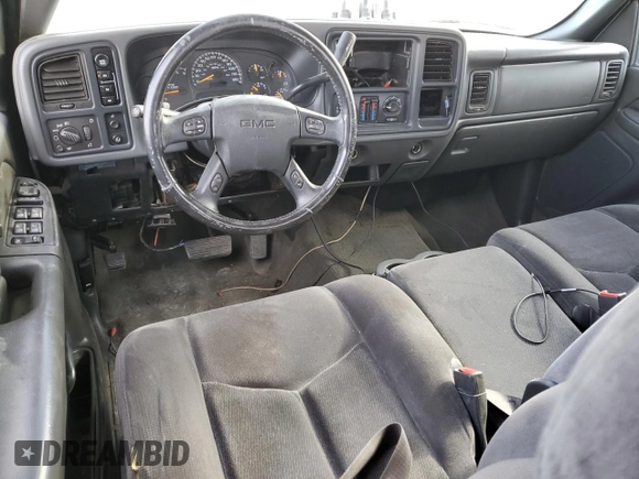 2005 GMC Sierra 1500HD SLT z VIN 1GTGK13U45F891332, wystawiony jako Copart lot #84940244 z przebiegiem 210 469 mil mil oraz Szkody całkowita. Historia ofert i sprzedaży dostępna na DreamBid. Obrazek 8.