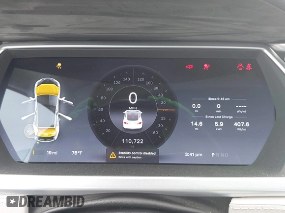 2013 Tesla Model S Performance z VIN 5YJSA1DP1DFP16609, wystawiony jako IAAI lot #42458995 z przebiegiem 110 722 mil mil oraz . Historia ofert i sprzedaży dostępna na DreamBid. Obrazek 7.