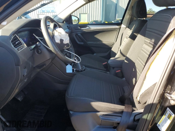 2023 Volkswagen Tiguan S с VIN 3VVFB7AX2PM058855, выставлен на аукционе Copart как лот 81181884 с пробегом 31 123 миль миль и Списание • Salvage title. История ставок и продаж доступна на DreamBid. Изображение 7.