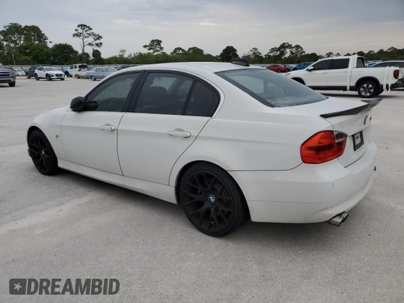 2006 BMW 3 Series 330i с VIN WBAVB33536PS19010, выставлен на аукционе Copart как лот 52313985 с пробегом 262 388 миль миль и Чистый • Clean title. История ставок и продаж доступна на DreamBid. Изображение 2.