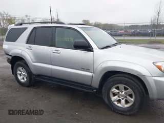 2006 Toyota 4Runner SR5 z VIN JTEBU14R468060851, wystawiony jako IAAI lot #42002278 z przebiegiem 234 343 mil mil oraz . Historia ofert i sprzedaży dostępna na DreamBid. Obrazek 13.