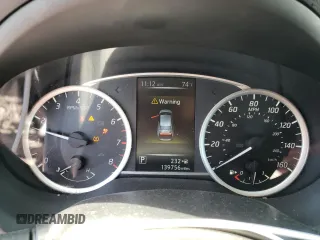2017 Nissan Sentra SV z VIN 3N1AB7AP0HL652797, wystawiony jako Copart lot #51983235 z przebiegiem 139 756 mil mil oraz Szkoda całkowita • Salvage title. Historia ofert i sprzedaży dostępna na DreamBid. Obrazek 9.