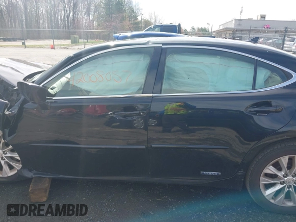 2014 Lexus ES 300h with VIN JTHBW1GG5E2066621, listed as a IAAI auction lot 42008057 with Not Provided miles and . Bid and sale history available at DreamBid. Image 14.