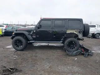 2020 Jeep Wrangler Unlimited North Edition with VIN 1C4HJXENXLW247525, listed as a IAAI auction lot 41481452 with 49,557 mi miles. Bid and sale history available at carsss.com. Image 14.