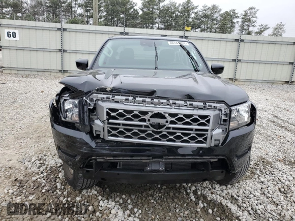 2024 Nissan Frontier SV z VIN 1N6ED1EJ6RN610001, wystawiony jako Copart lot #86741134 z przebiegiem 4 560 mil mil oraz Szkoda całkowita • Salvage title. Historia ofert i sprzedaży dostępna na DreamBid. Obrazek 5.