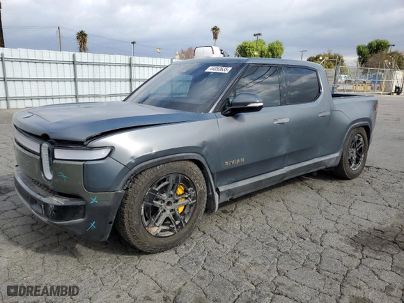 2022 Rivian R1T Adventure Package with VIN 7FCTGAAAXNN008021, listed as a Copart auction lot 44053635 with 15,666 mi miles and Salvage Title. Bid and sale history available at carsss.com. Image 1.