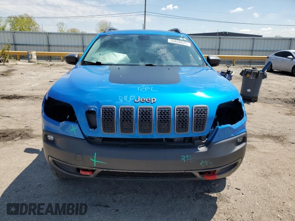2019 Jeep Cherokee Trailhawk z VIN 1C4PJMBX2KD341540, wystawiony jako Copart lot #55656625 z przebiegiem 88 128 mil mil oraz Szkoda całkowita • Salvage title. Historia ofert i sprzedaży dostępna na DreamBid. Obrazek 5.