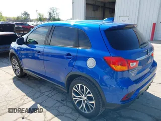 2018 Mitsubishi Outlander SE with VIN JA4AP3AW3JZ019184, listed as a IAAI auction lot 42199106 with 142,884 mi miles and . Bid and sale history available at DreamBid. Image 3.