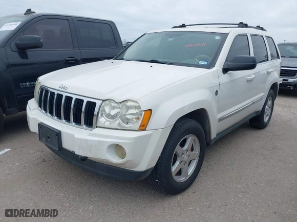 2005 Jeep Grand Cherokee Limited with VIN 1J8HR58215C664544, listed as a IAAI auction lot 41361505 with NaN miles. Bid and sale history available at carsss.com. Image 2.