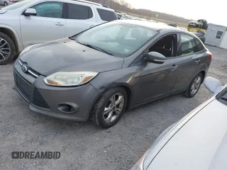 2013 Ford Focus SE with VIN 1FADP3F23DL242069, listed as a IAAI auction lot 41781817 with 265,630 mi miles. Bid and sale history available at carsss.com. Image 2.