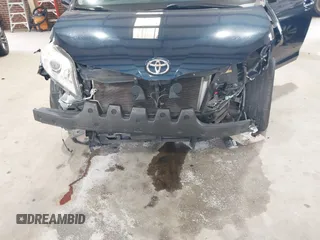 2011 Toyota Sienna XLE AAS z VIN 5TDYK3DC1BS130064, wystawiony jako IAAI lot #42600155 z przebiegiem 139 078 mil mil oraz . Historia ofert i sprzedaży dostępna na DreamBid. Obrazek 6.