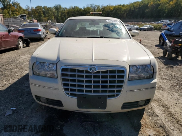 2005 Chrysler 300 with VIN 2C3JA53G55H584006, listed as a Copart auction lot 76698204 with 0 mi miles and Salvage Title. Bid and sale history available at carsss.com. Image 5.