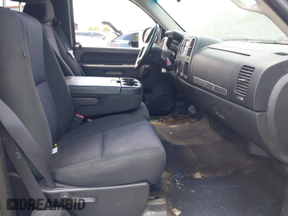2012 Chevrolet Silverado 1500 LT with VIN 1GCRKSE71CZ222582, listed as a IAAI auction lot 42096128 with 275,037 mi miles and . Bid and sale history available at DreamBid. Image 5.